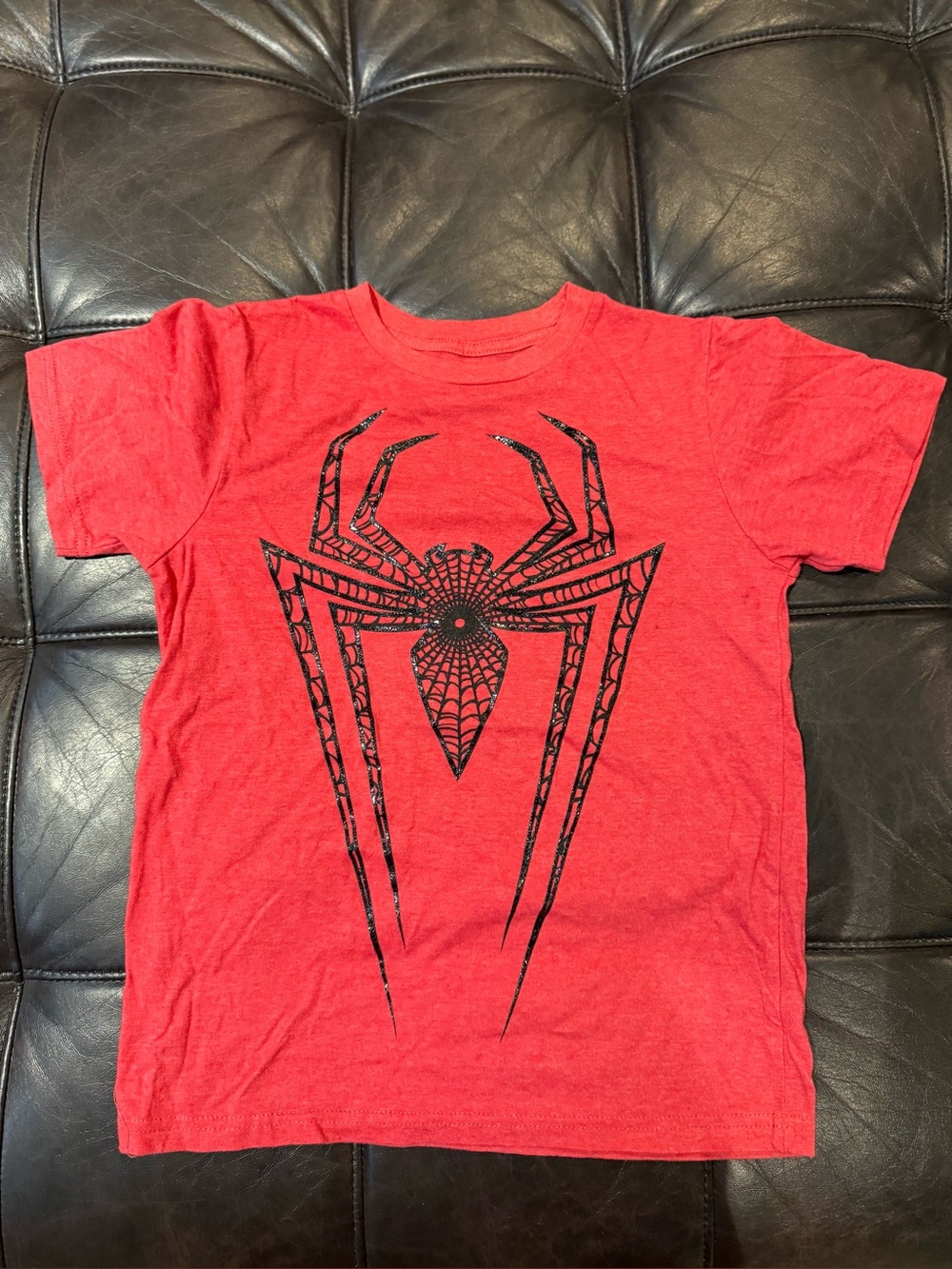 Marvel Red Kids Spider Emblem Short Sleeve Tee-Size Medium